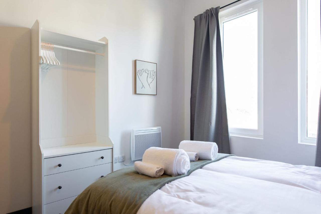 The Kingsway- 2 Bedroom Central Swansea Apartments By Stayright Eksteriør billede