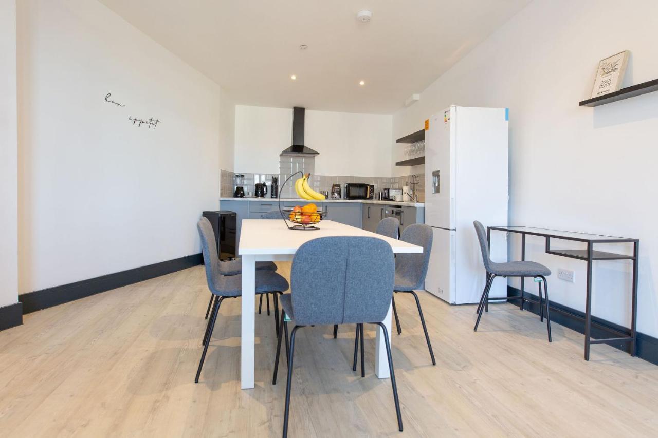 The Kingsway- 2 Bedroom Central Swansea Apartments By Stayright Eksteriør billede