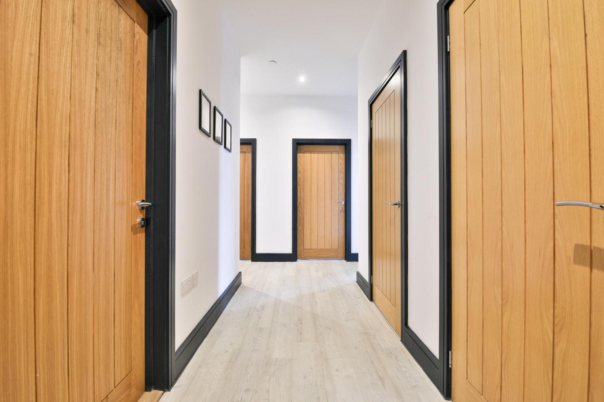 The Kingsway- 2 Bedroom Central Swansea Apartments By Stayright Eksteriør billede