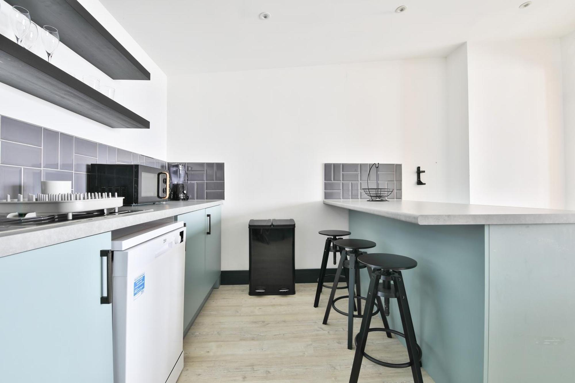 The Kingsway- 2 Bedroom Central Swansea Apartments By Stayright Eksteriør billede